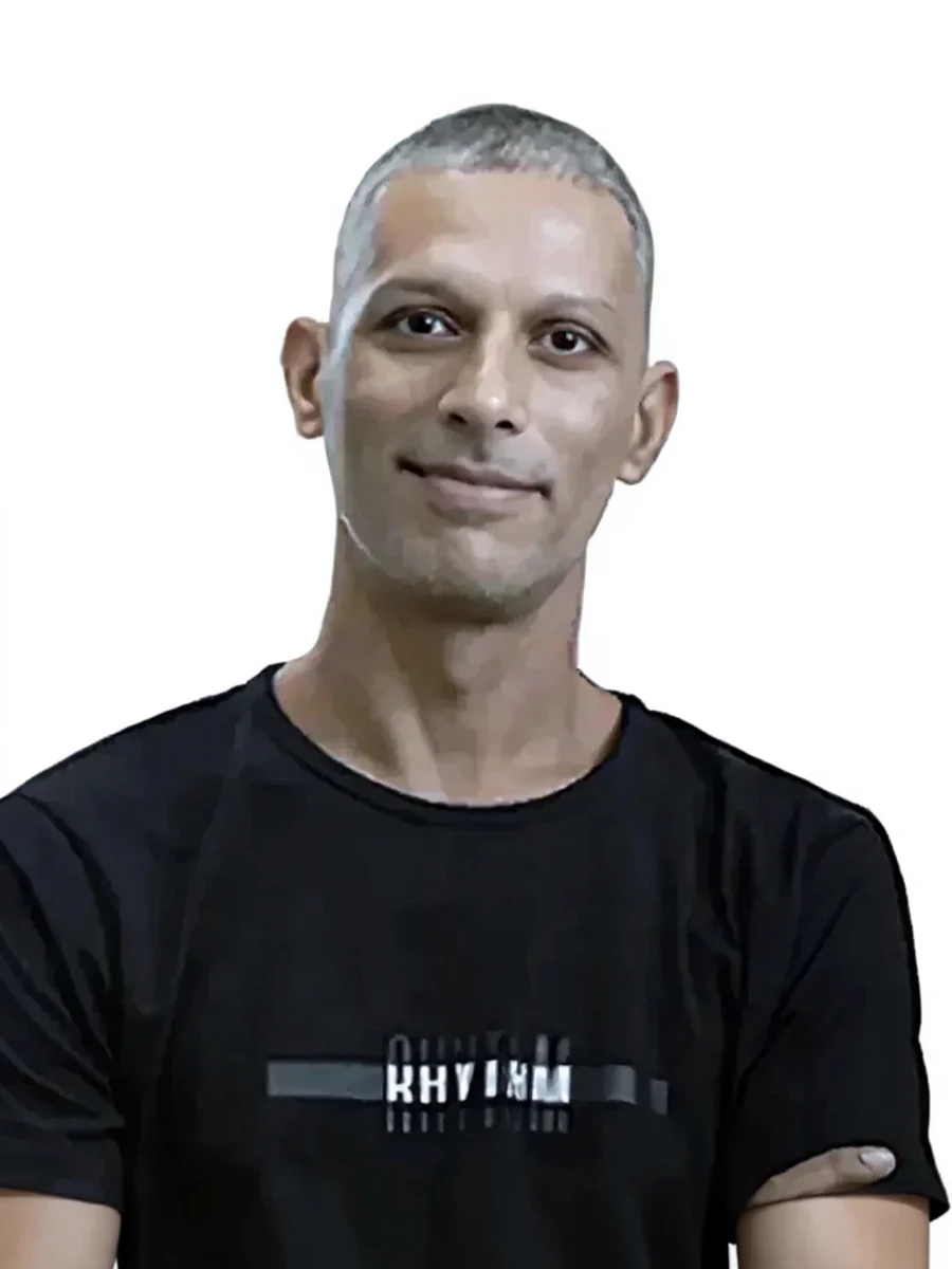תומר חן ריחאנה